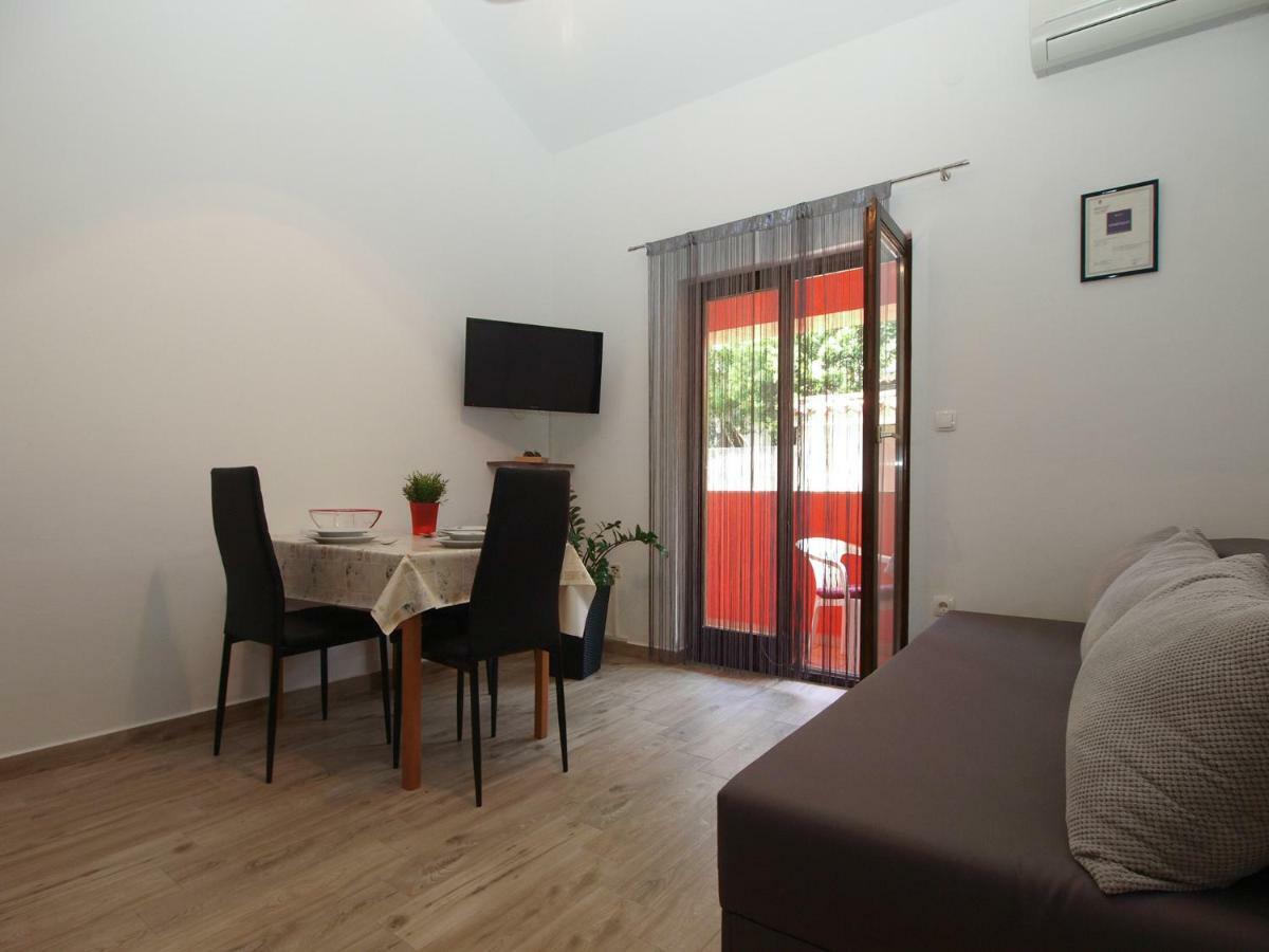 Apartments Oriana 898 Pula Luaran gambar